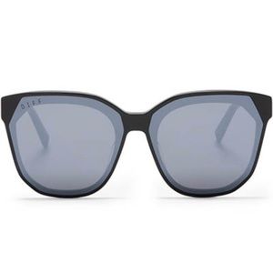 Brand New Diff Gia sunglasses black/grey mirror